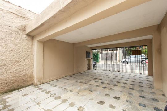 Garagem de casa para alugar com 2 quartos, 130m² em Cidade Líder, São Paulo