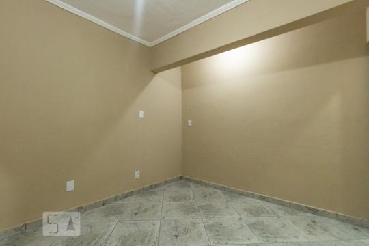 Quarto 1 de casa para alugar com 2 quartos, 130m² em Cidade Líder, São Paulo