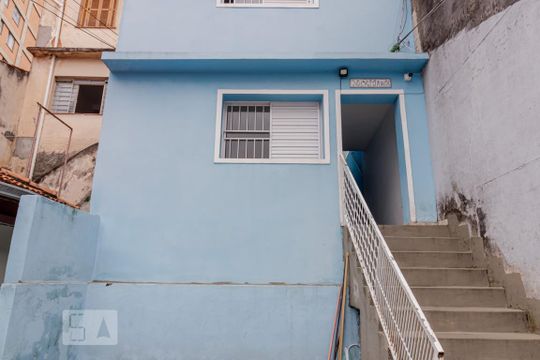 Fachada de apartamento para alugar com 1 quarto, 12m² em Vila Monumento, São Paulo