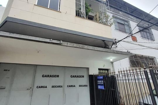 Fachada de apartamento à venda com 2 quartos, 70m² em São Cristóvão, Rio de Janeiro