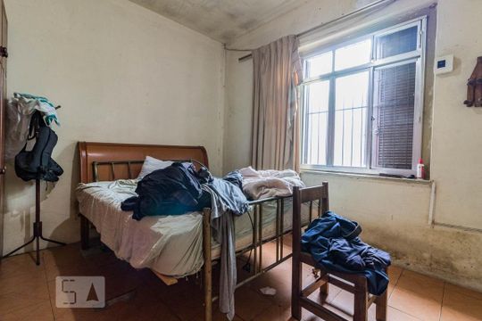 Dormitório2 de casa à venda com 4 quartos, 200m² em Partenon, Porto Alegre