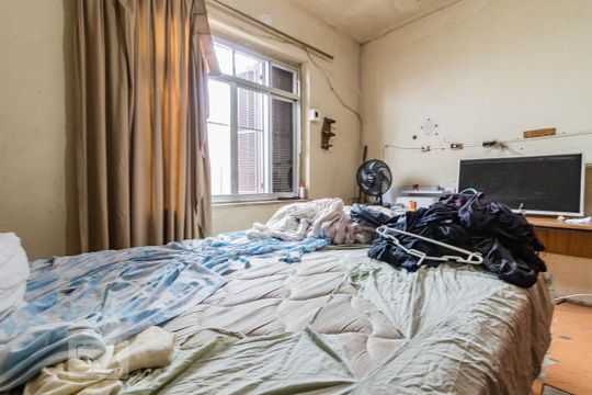 Dormitório2 de casa à venda com 4 quartos, 200m² em Partenon, Porto Alegre