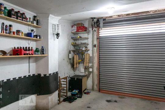 Garagem de casa à venda com 4 quartos, 250m² em Juliana, Belo Horizonte