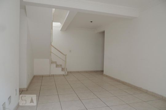 Sala 1 de apartamento à venda com 3 quartos, 138m² em Taquara, Rio de Janeiro