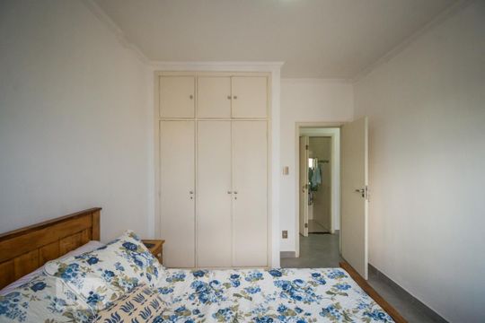 Quarto 1 de apartamento para alugar com 2 quartos, 76m² em Centro, Campinas