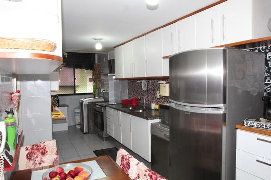 Cozinha de apartamento à venda com 4 quartos, 251m² em Méier, Rio de Janeiro