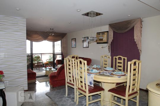 Sala de apartamento à venda com 4 quartos, 251m² em Méier, Rio de Janeiro