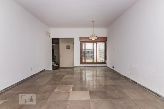 Sala de casa à venda com 4 quartos, 280m² em Petrópolis, Porto Alegre