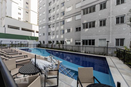 Área comum - Piscina de kitnet/studio para alugar com 1 quarto, 30m² em Brás, São Paulo