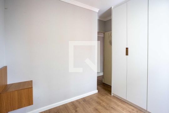 Quarto 1 de apartamento à venda com 2 quartos, 45m² em Canhema, Diadema