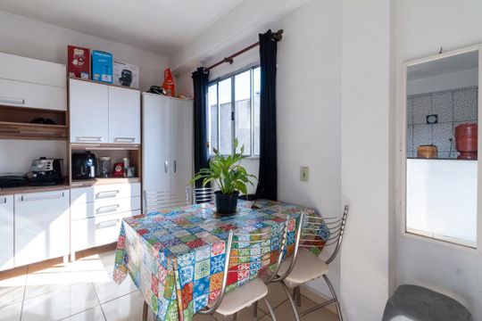 Sala de Jantar/Cozinha de casa à venda com 6 quartos, 128m² em Jardim Helena, São Paulo