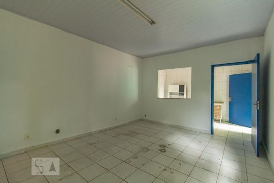 Casa dos Fundos de casa para alugar com 3 quartos, 190m² em Campestre, Santo André