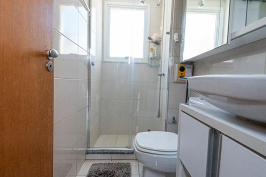 Banheiro de apartamento à venda com 2 quartos, 106m² em Centro, São Leopoldo