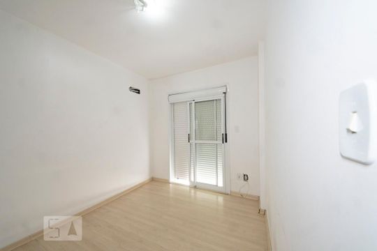 Quarto 2 de apartamento à venda com 2 quartos, 106m² em Centro, São Leopoldo
