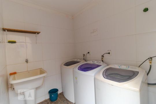 Área comum - Lavanderia de apartamento para alugar com 1 quarto, 30m² em Cidade Universitária, Campinas