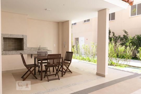 Área comum - Churrasqueira de apartamento para alugar com 2 quartos, 32m² em Itaquera, São Paulo