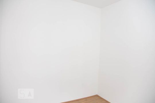 Quarto 1 de apartamento para alugar com 2 quartos, 32m² em Itaquera, São Paulo