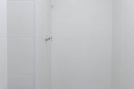 Banheiro de apartamento para alugar com 2 quartos, 32m² em Itaquera, São Paulo