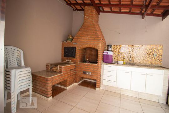Churrasqueira de casa à venda com 3 quartos, 180m² em Parque Cidade Jardim Ii, Jundiaí