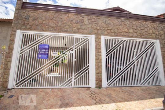 Fachada de casa à venda com 3 quartos, 180m² em Parque Cidade Jardim Ii, Jundiaí