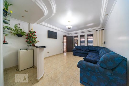 Sala de casa para alugar com 3 quartos, 220m² em Vila Guarará, Santo André