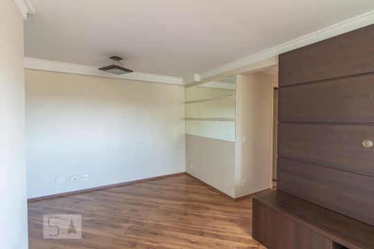Sala de apartamento à venda com 3 quartos, 72m² em Parque Jaçatuba, Santo André