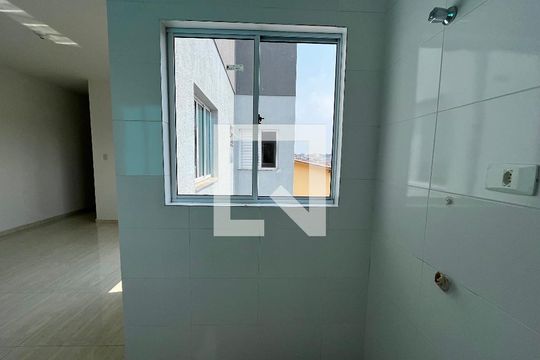 Cozinha e Área de Serviço de casa de condomínio à venda com 2 quartos, 58m² em Parque Boturussu, São Paulo