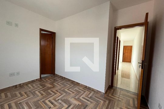 Suite de casa de condomínio à venda com 2 quartos, 58m² em Parque Boturussu, São Paulo