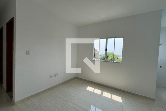 Sala de casa de condomínio à venda com 2 quartos, 58m² em Parque Boturussu, São Paulo