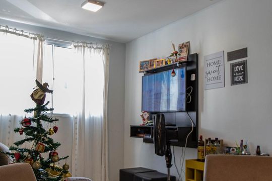 Sala de apartamento à venda com 2 quartos, 48m² em Vargem Pequena , Rio de Janeiro