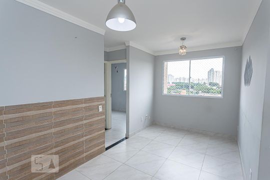 Apartamento à venda com 2 quartos, 46m² em Jardim das Gracas, São Paulo
