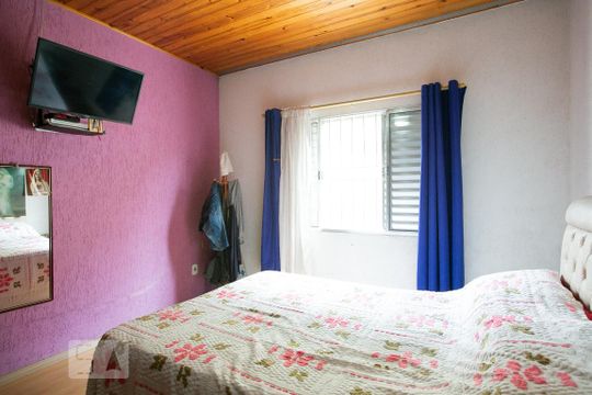 Suíte de casa à venda com 2 quartos, 550m² em Vila Jacuí, São Paulo
