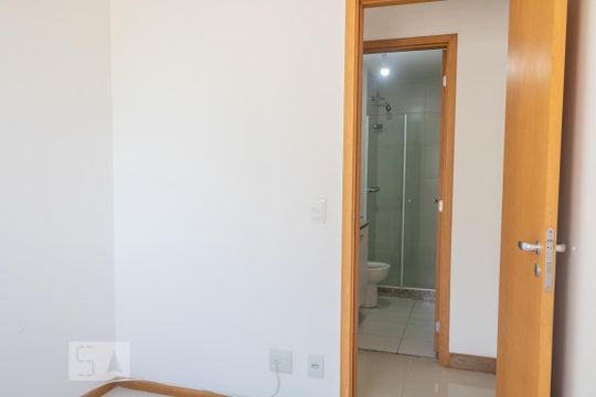 Quarto 1 de apartamento à venda com 3 quartos, 76m² em Jacarepaguá, Rio de Janeiro
