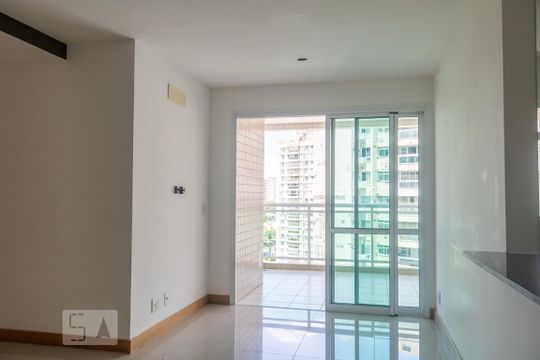 Apartamento à venda com 3 quartos, 76m² em Jacarepaguá, Rio de Janeiro