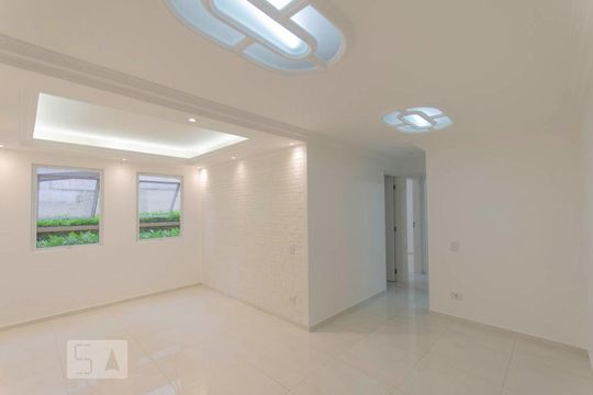 Apartamento à venda com 3 quartos, 61m² em Vila Pierina, São Paulo