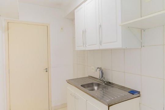 Cozinha de apartamento à venda com 2 quartos, 45m² em Vila Talarico, São Paulo