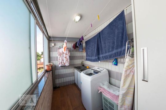 Lavanderia de apartamento à venda com 4 quartos, 173m² em Padre Eustáquio, Belo Horizonte