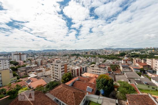 Vista de apartamento à venda com 4 quartos, 173m² em Padre Eustáquio, Belo Horizonte