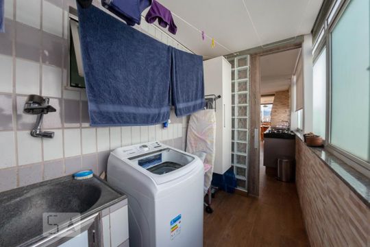 Lavanderia de apartamento à venda com 4 quartos, 173m² em Padre Eustáquio, Belo Horizonte