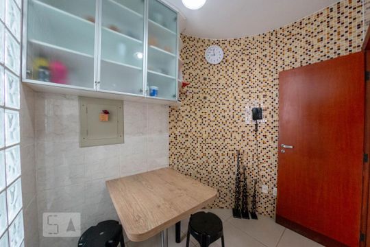 Cozinha de apartamento à venda com 4 quartos, 173m² em Padre Eustáquio, Belo Horizonte