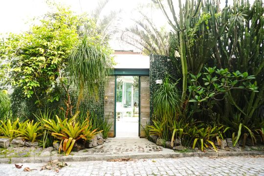 Fachada de casa à venda com 5 quartos, 424m² em São Conrado, Rio de Janeiro
