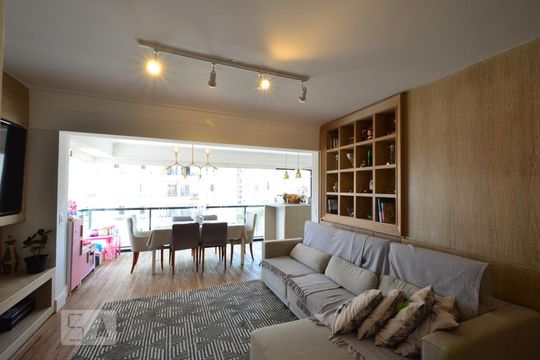 Sala de apartamento para alugar com 3 quartos, 108m² em Chácara Inglesa, São Paulo