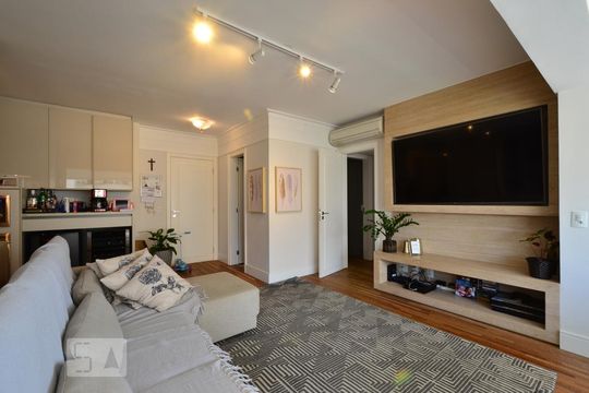 Sala de apartamento para alugar com 3 quartos, 108m² em Chácara Inglesa, São Paulo