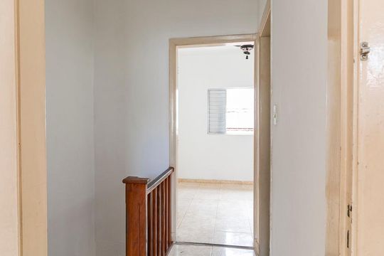 Corredor de casa para alugar com 2 quartos, 80m² em Tatuapé, São Paulo