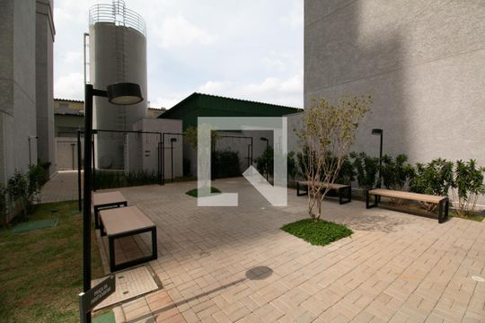 Praça de apartamento para alugar com 2 quartos, 38m² em Jardim Brasília (zona Norte), São Paulo