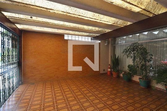 Garagem de casa à venda com 3 quartos, 171m² em Campestre, Santo André