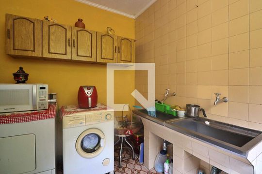 Área de Serviço de casa à venda com 3 quartos, 171m² em Campestre, Santo André