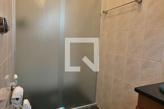 Banheiro do Quarto 3 - Suíte de casa à venda com 3 quartos, 171m² em Campestre, Santo André