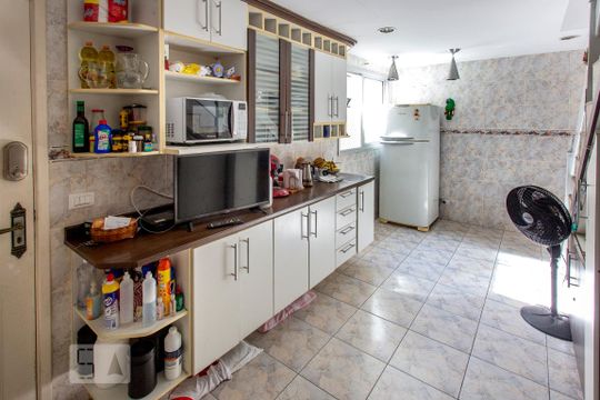 Cozinha de apartamento à venda com 4 quartos, 368m² em Recreio dos Bandeirantes, Rio de Janeiro