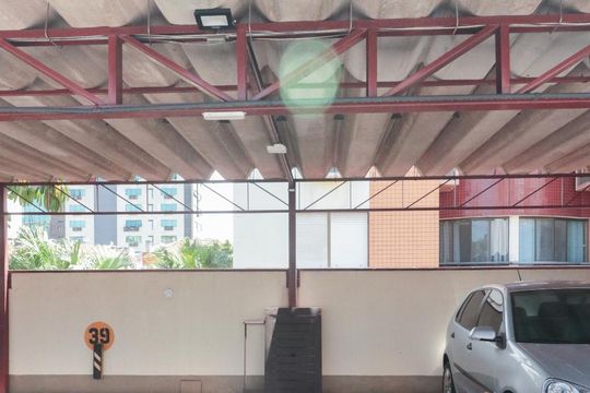 Garagem de apartamento à venda com 3 quartos, 92m² em Menino Deus, Porto Alegre